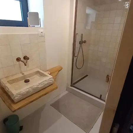 Bergerie De Charme Pour Escapade Romantique Au Pied Du Mont Bouquet Seynes