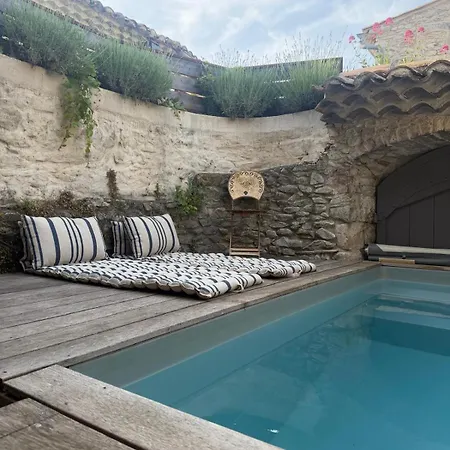 Дом отдыха Bergerie De Charme Pour Escapade Romantique Au Pied Du Mont Bouquet *